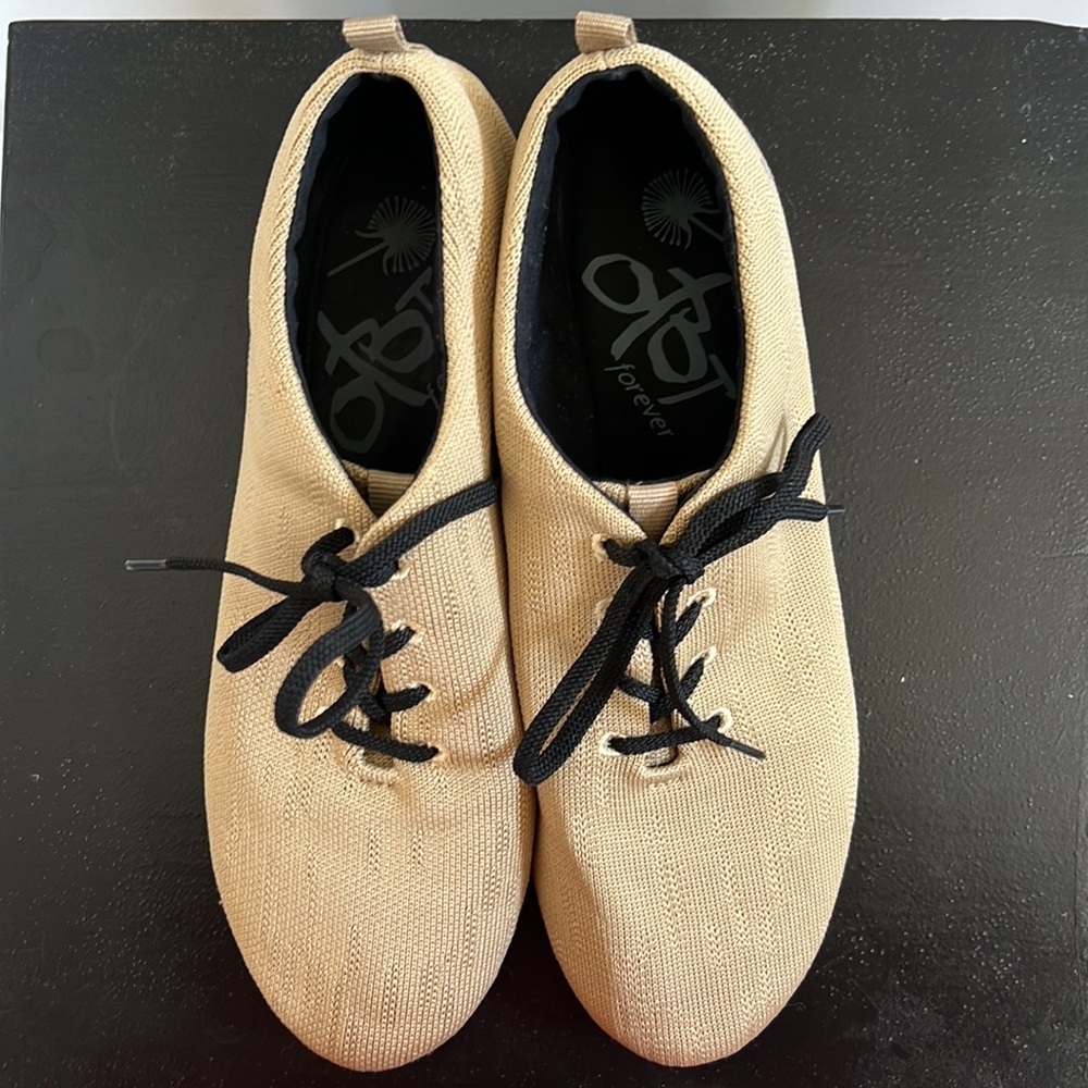 OTBT Wilna Camel Oxford - Picture 6 of 9